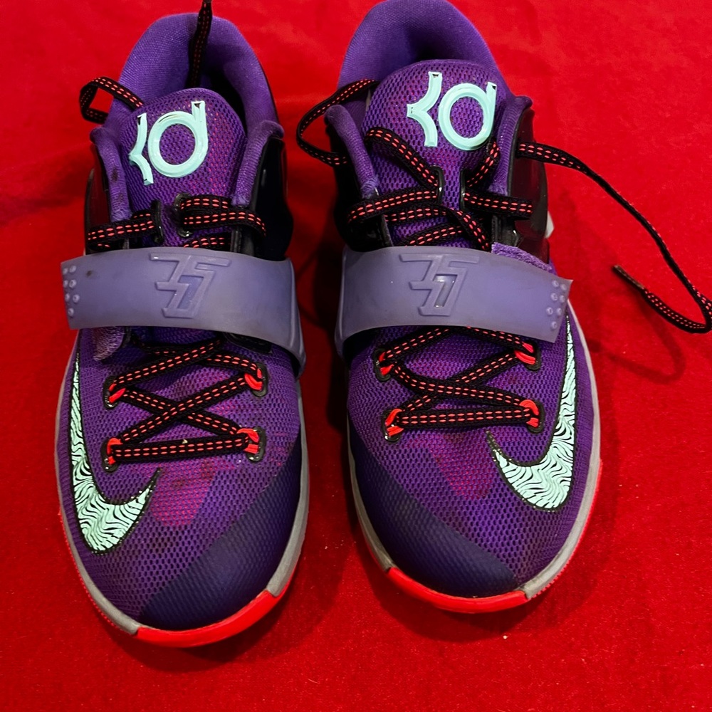 Nike KD 7 Nike KD 7 Lightning Basketball Sneakers Purple Size 4.5y